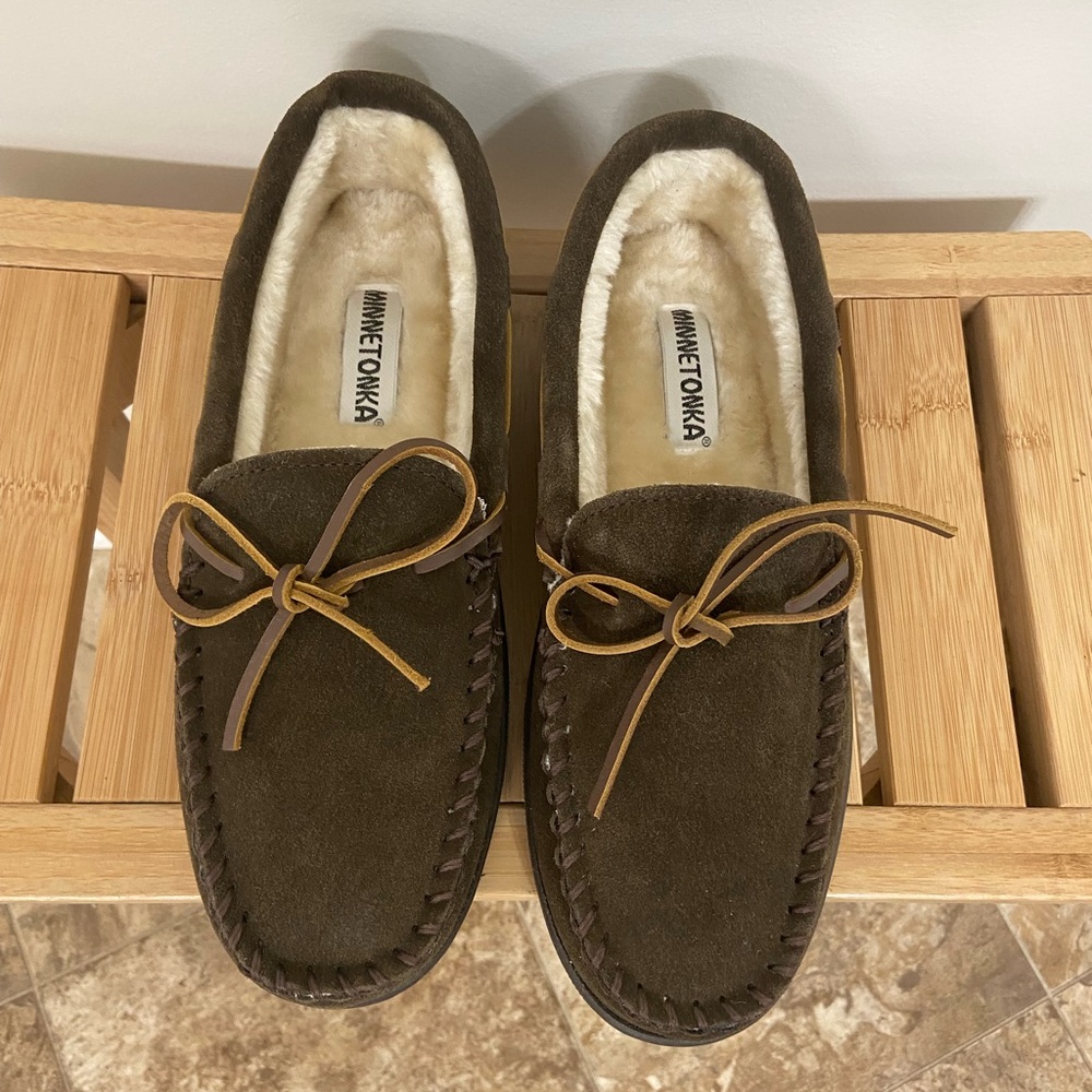 Minnetonka Men's 10 Brown Suede Moccasins Lined Slippers